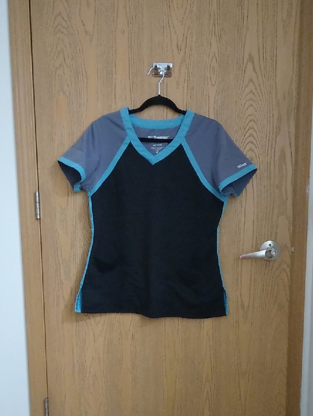 Grey's Anatomy By Barco Black Teal And Gray Scrub Top